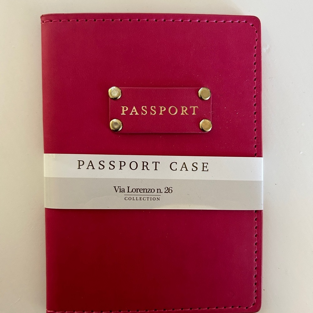 NWT Via Lorenzo Pink Passport Holder Cover
